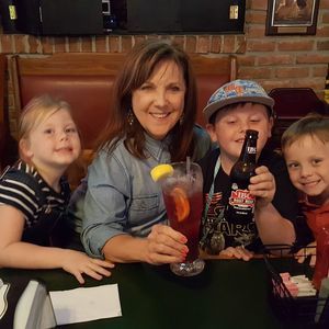 Meet your Posher, Deborah